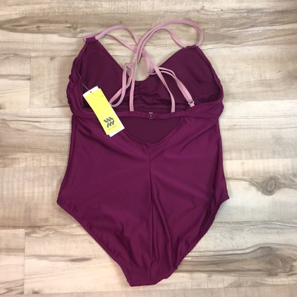 NWT All In Motion Bathing Suit size Large - Picture 6 of 11